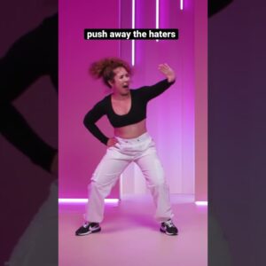 #cheerleader | Lizzo’s ‘Big Grrrls’ Dancer Arianna Davis is giving real hip-hop hype